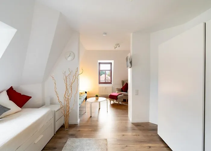 Gemuetliche Barrierefreie Dachgeschosswohnung Apartman *