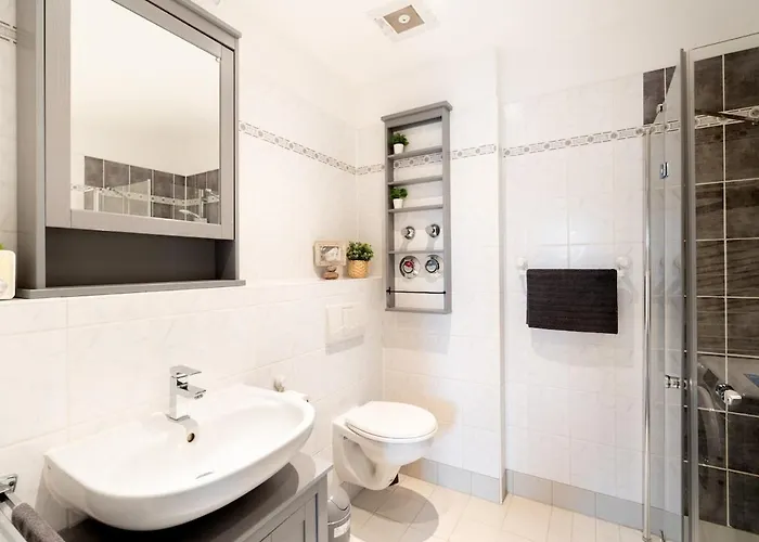 Gemuetliche Barrierefreie Dachgeschosswohnung Apartmán *
