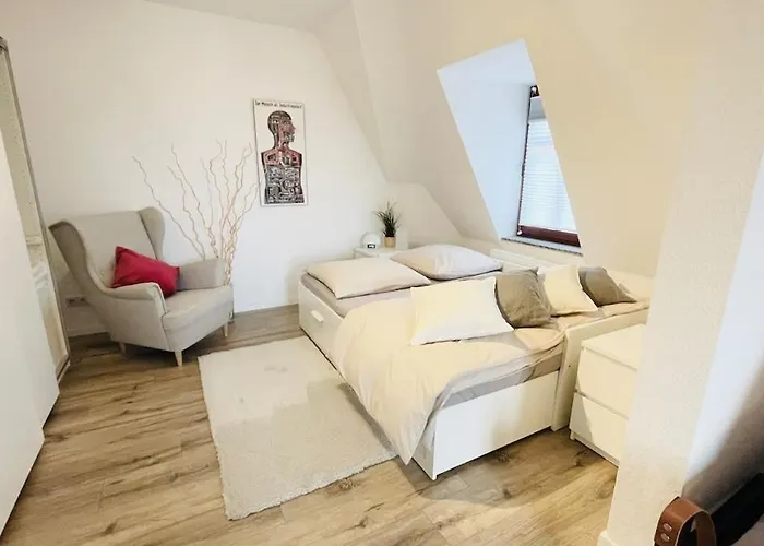 Gemuetliche Barrierefreie Dachgeschosswohnung Apartmán
